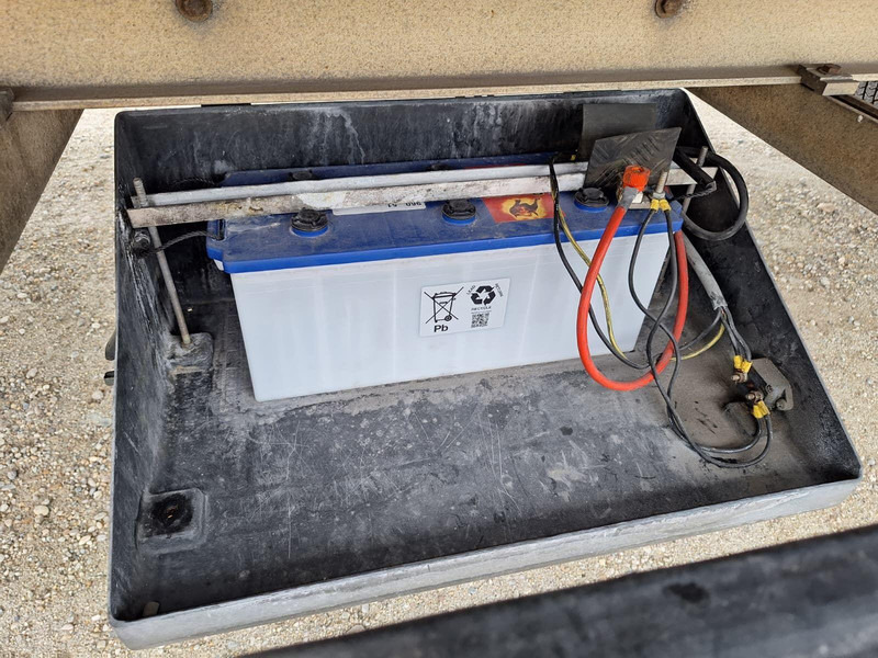 Полуприцеп-фургон Hess LS35 - BE Koffer + LBW DHollandia 1000 kg semi trailer: фото 10 Полуприцеп-фургон Hess LS35 - BE Koffer + LBW DHollandia 1000 kg semi trailer: фото 10