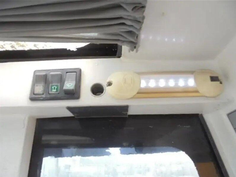 Грузовик с подъемником Hino 700 3441 6X4 Emelőkosaras 22,8m: фото 19