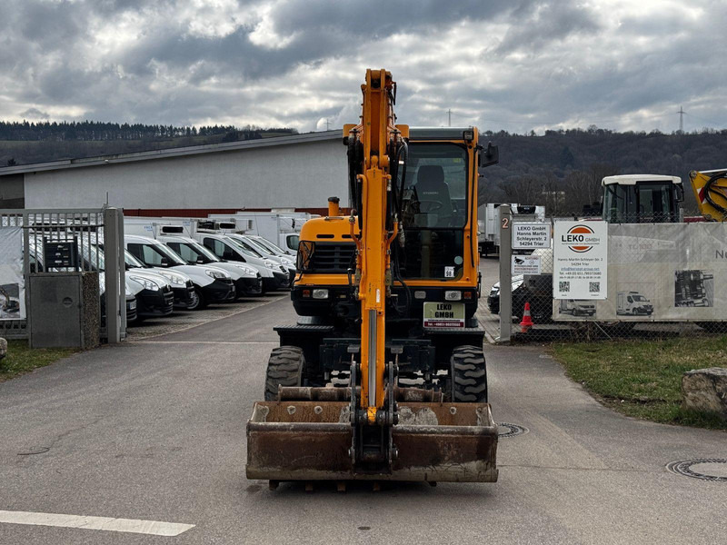 Hyundai Robex 55W-9A - Колёсный экскаватор: фото 3 Hyundai Robex 55W-9A - Колёсный экскаватор: фото 3