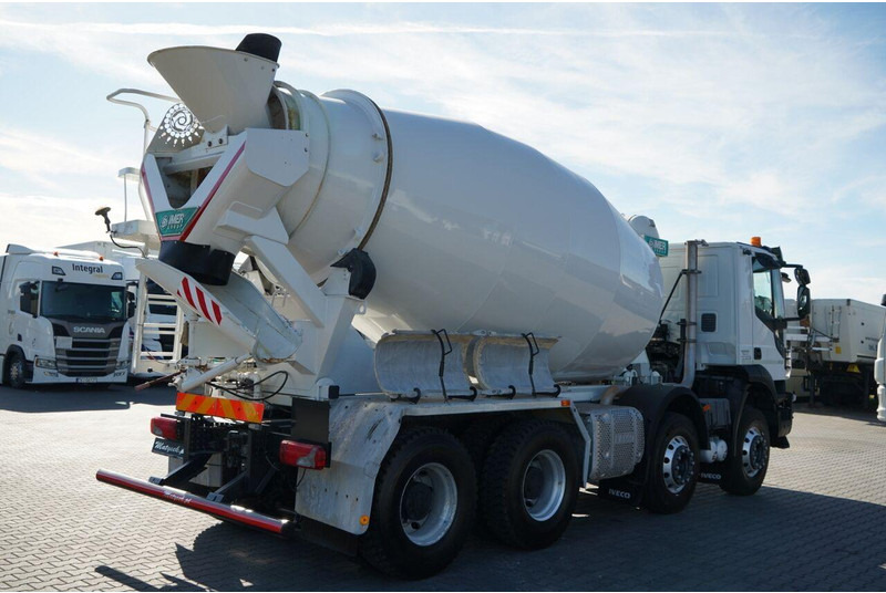 Iveco 400 SL X-WAY STRALIS / 8X4 / BETONOMIESZARKA / IMER / OPONY 100 - Автобетоносмеситель: фото 5 Iveco 400 SL X-WAY STRALIS / 8X4 / BETONOMIESZARKA / IMER / OPONY 100 - Автобетоносмеситель: фото 5