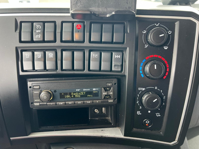 Рефрижератор Iveco D 18 250 DTI 18T REFRIGERATOR + LIFT: фото 12