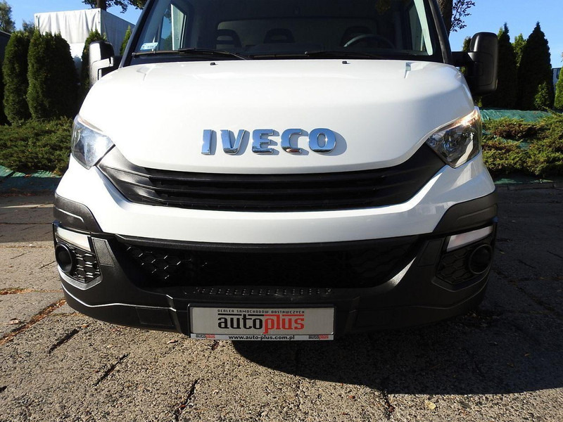 Iveco DAILY 35S18 PLANDEKA WINDA 8 PALET TEMPOMAT KLIMATYZACJA 180KM - Тентованный фургон: фото 5 Iveco DAILY 35S18 PLANDEKA WINDA 8 PALET TEMPOMAT KLIMATYZACJA 180KM - Тентованный фургон: фото 5
