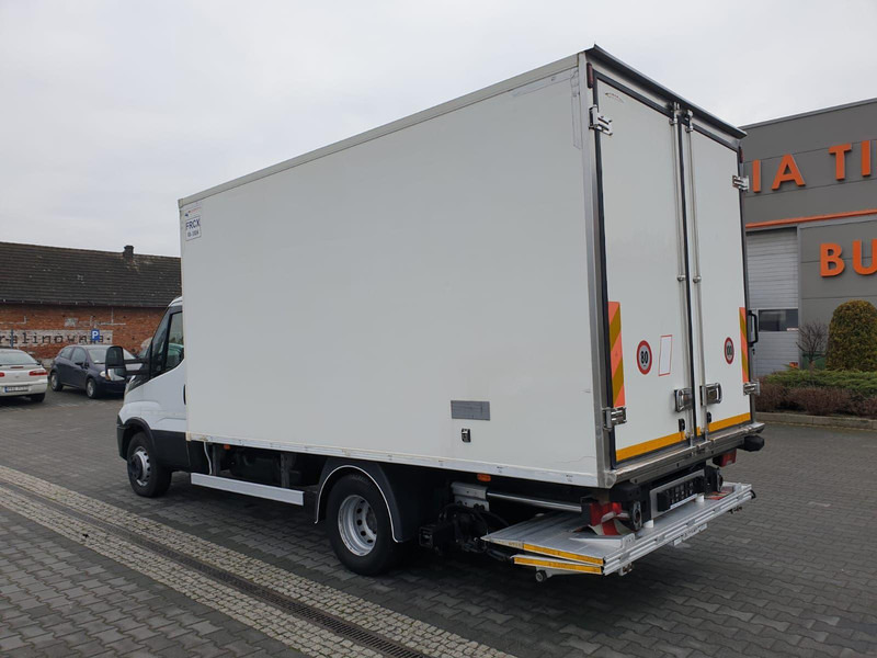 Iveco DAILY 60C15 60-150 TWO-CHAMBER REFRIGERATOR CONTAINER ISOTHERM F - Рефрижератор: фото 4 Iveco DAILY 60C15 60-150 TWO-CHAMBER REFRIGERATOR CONTAINER ISOTHERM F - Рефрижератор: фото 4