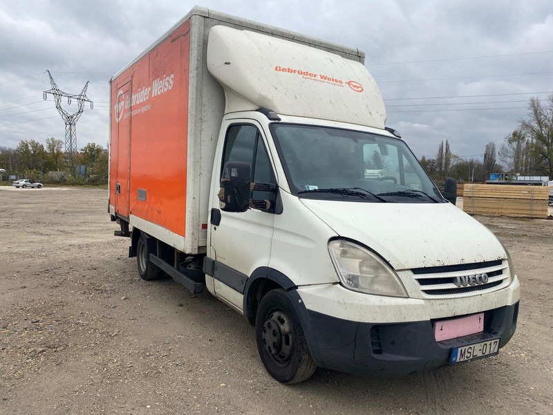 Iveco Daily 40 C 15 - Koffer + DHollandia LBW - Фургон с закрытым кузовом: фото 1 Iveco Daily 40 C 15 - Koffer + DHollandia LBW - Фургон с закрытым кузовом: фото 1