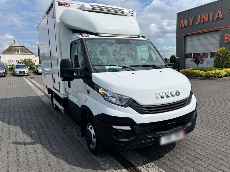 Iveco Daily 50C15 Kontener Mroźnia/Chłodnia 3x Drzwi ThermoKing V 300 - Фургон-рефрижератор: фото 5 Iveco Daily 50C15 Kontener Mroźnia/Chłodnia 3x Drzwi ThermoKing V 300 - Фургон-рефрижератор: фото 5