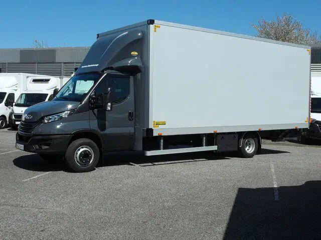 Iveco Daily 70C18 - Koffer+tail lift - Фургон с закрытым кузовом: фото 1 Iveco Daily 70C18 - Koffer+tail lift - Фургон с закрытым кузовом: фото 1