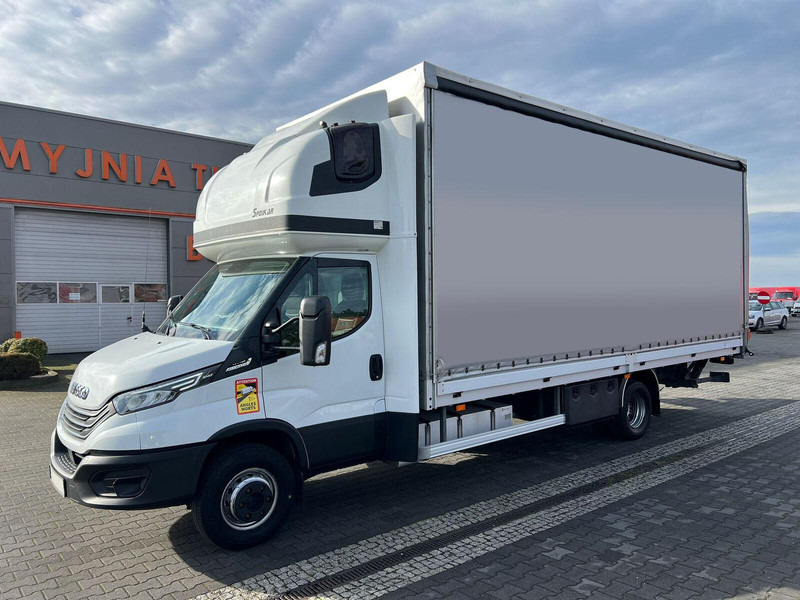 Iveco Daily 72C18 70C18 CURTAINE TILT+LIFT 1.HAND LED FULL OPTION - Тентованный грузовик: фото 3 Iveco Daily 72C18 70C18 CURTAINE TILT+LIFT 1.HAND LED FULL OPTION - Тентованный грузовик: фото 3