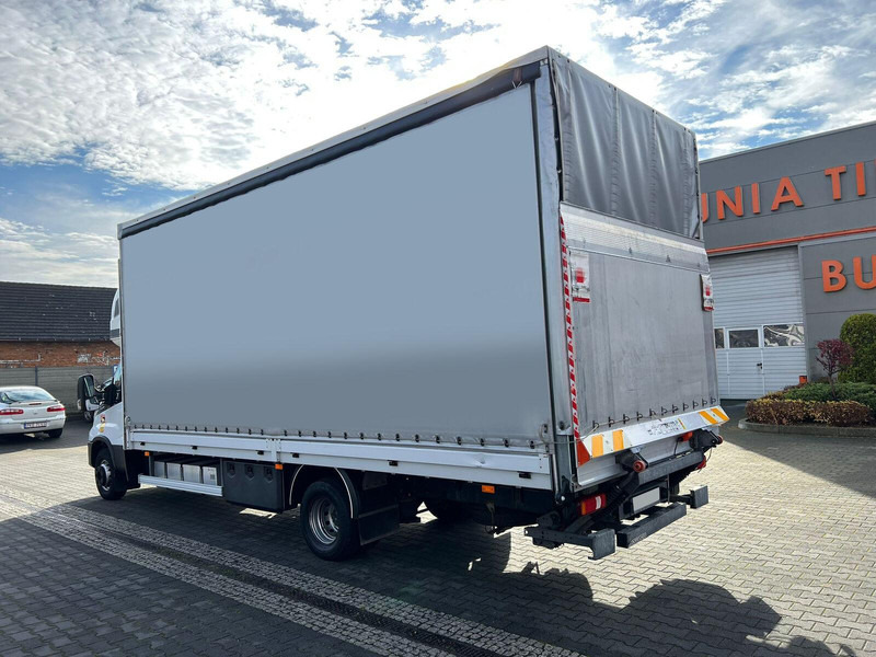 Iveco Daily 72C18 70C18 CURTAINE TILT+LIFT 1.HAND LED FULL OPTION - Тентованный грузовик: фото 4 Iveco Daily 72C18 70C18 CURTAINE TILT+LIFT 1.HAND LED FULL OPTION - Тентованный грузовик: фото 4