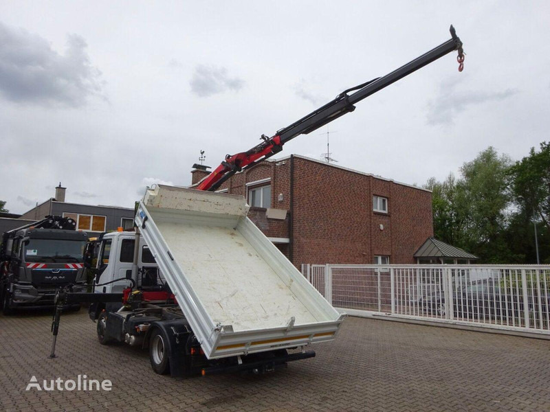 Iveco Eurocargo 80-220 Tipper + crane - Самосвал, Автоманипулятор: фото 3 Iveco Eurocargo 80-220 Tipper + crane - Самосвал, Автоманипулятор: фото 3