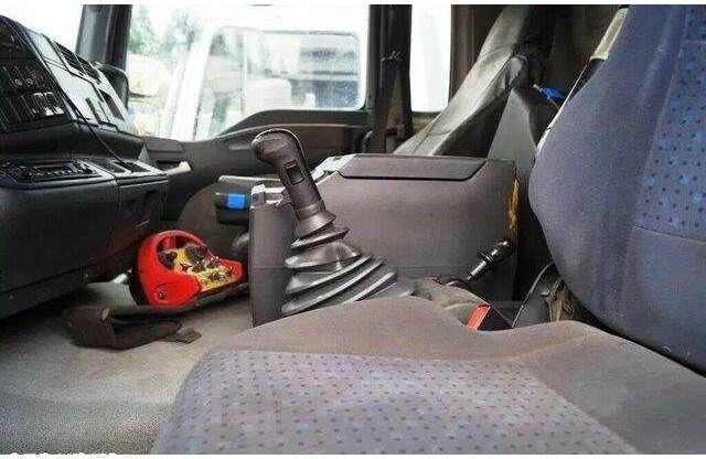 Грузовик с подъемником MAN TGA 18.310 4x4 AMV Platform 360 1000kg: фото 11 Грузовик с подъемником MAN TGA 18.310 4x4 AMV Platform 360 1000kg: фото 11