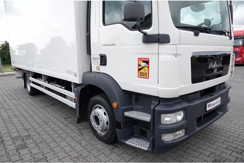 MAN TGM 12.290 / 4x2 / CHŁODNIA 6,5 M / AGREGAT THERMO KING T-600 R - Рефрижератор: фото 5 MAN TGM 12.290 / 4x2 / CHŁODNIA 6,5 M / AGREGAT THERMO KING T-600 R - Рефрижератор: фото 5