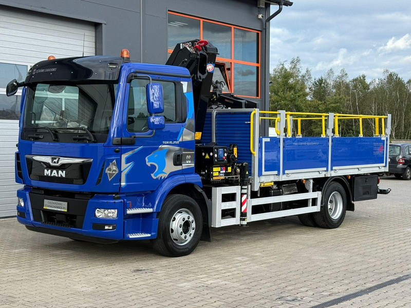 MAN TGM 15.250 skrzynia z żurawiem // E6 // HMF 1520 K1 HDS dzwig kr - Грузовик бортовой/ Платформа, Автоманипулятор: фото 1 MAN TGM 15.250 skrzynia z żurawiem // E6 // HMF 1520 K1 HDS dzwig kr - Грузовик бортовой/ Платформа, Автоманипулятор: фото 1