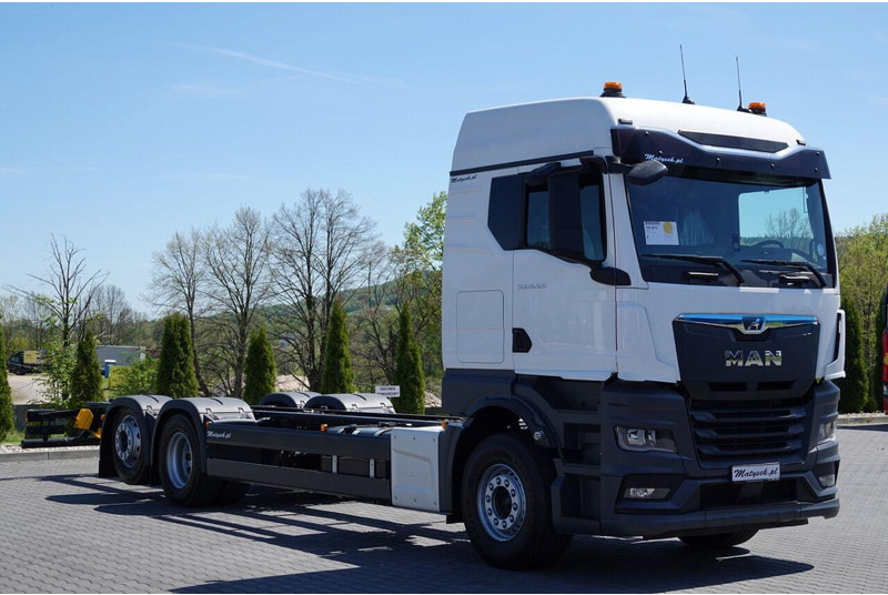 Новый Грузовик-шасси MAN TGX 26.520 / 6x2 / RAMA DŁ. 9,1M / OŚ PODNOSZONA / SKRĘTNA  / DO: фото 9