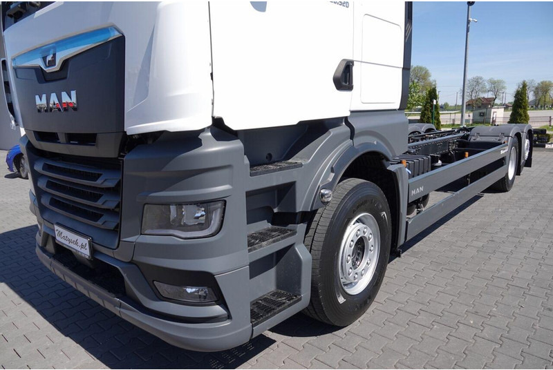Новый Грузовик-шасси MAN TGX 26.520 / 6x2 / RAMA DŁ. 9,1M / OŚ PODNOSZONA / SKRĘTNA  / DO: фото 11
