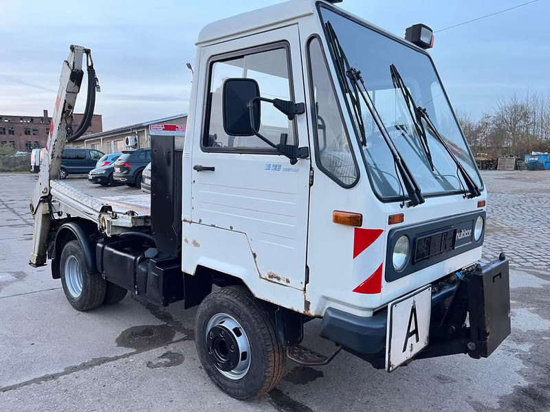 MULTICAR M26 Profi Line - Skip loader truck - Портальный бункеровоз: фото 2 MULTICAR M26 Profi Line - Skip loader truck - Портальный бункеровоз: фото 2