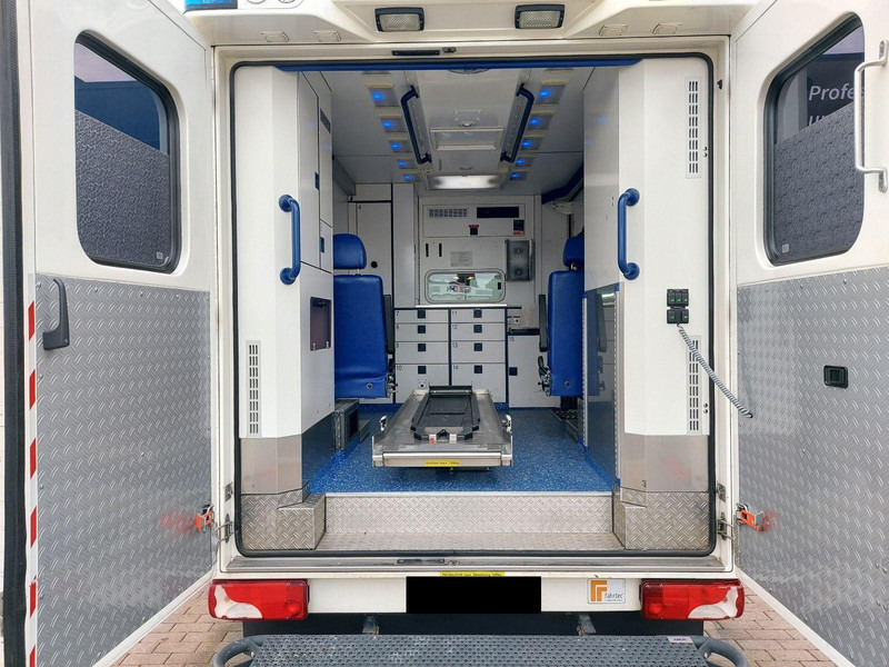 Машина скорой помощи Mercedes-Benz 519 CDI Ambulance: фото 14
