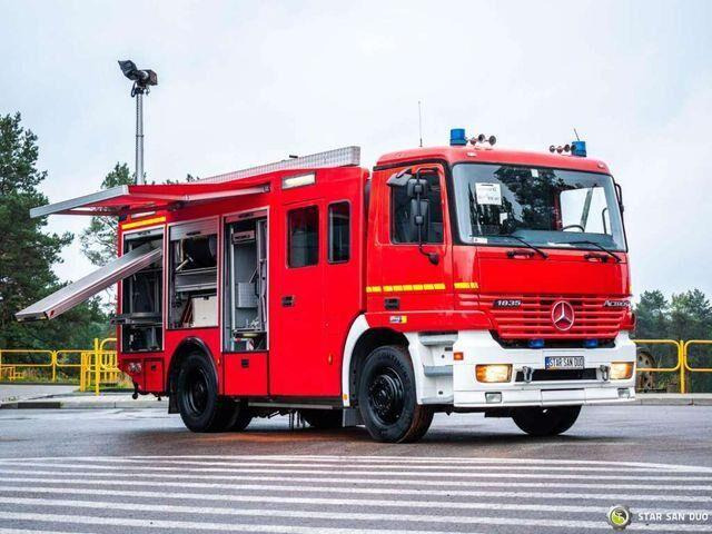 Mercedes-Benz ACTROS 1835 4x2 ZIEGLER FIRE BRIGADE - Пожарная машина: фото 2 Mercedes-Benz ACTROS 1835 4x2 ZIEGLER FIRE BRIGADE - Пожарная машина: фото 2