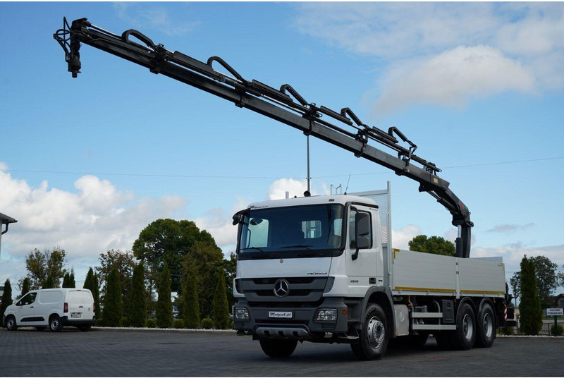 Mercedes-Benz ACTROS 2636 / 6x4 / SKRZYNIOWY 6,5 M + HDS HIAB / MOCNA PODŁOGA - Грузовик бортовой/ Платформа, Автоманипулятор: фото 2 Mercedes-Benz ACTROS 2636 / 6x4 / SKRZYNIOWY 6,5 M + HDS HIAB / MOCNA PODŁOGA - Грузовик бортовой/ Платформа, Автоманипулятор: фото 2