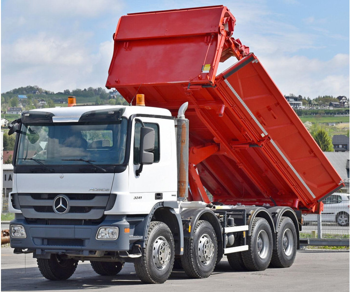 Mercedes-Benz ACTROS 3241 Kipper 5,70m + BORDMATIC / 8x4 - Самосвал: фото 3 Mercedes-Benz ACTROS 3241 Kipper 5,70m + BORDMATIC / 8x4 - Самосвал: фото 3