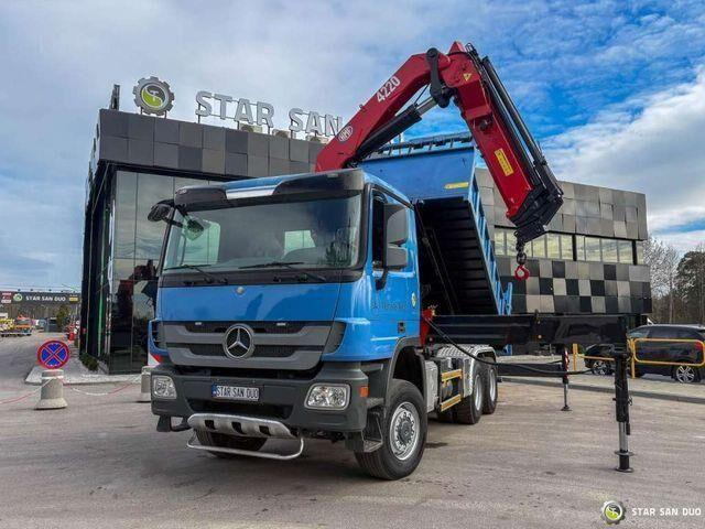 Mercedes-Benz ACTROS 3341 6x6 HMF 4220 K4 CRANE KIPPER - Самосвал, Автоманипулятор: фото 2 Mercedes-Benz ACTROS 3341 6x6 HMF 4220 K4 CRANE KIPPER - Самосвал, Автоманипулятор: фото 2