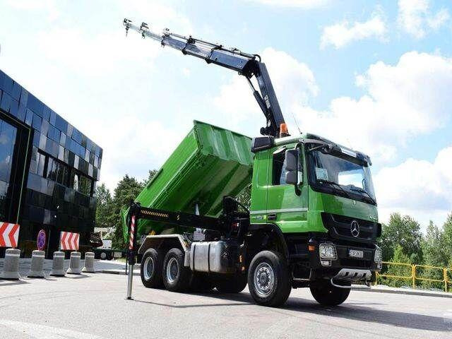 Mercedes-Benz ACTROS 3346 6x6 HIAB 244EP-4 Crane Kipper - Самосвал, Автоманипулятор: фото 2 Mercedes-Benz ACTROS 3346 6x6 HIAB 244EP-4 Crane Kipper - Самосвал, Автоманипулятор: фото 2
