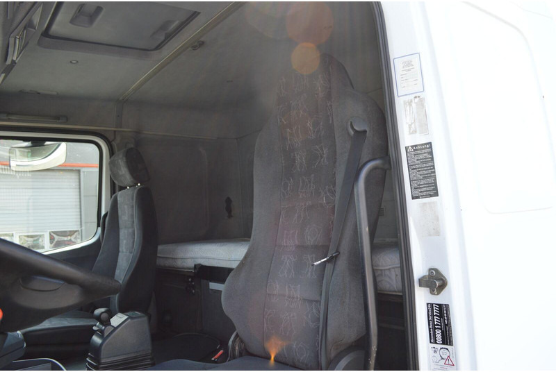 Mercedes-Benz AXOR 2543 HOOK JANCO HS20 14T KLIMA WEBASTO Bed Steering Axle Au в лизинг Mercedes-Benz AXOR 2543 HOOK JANCO HS20 14T KLIMA WEBASTO Bed Steering Axle Au: фото 10 Mercedes-Benz AXOR 2543 HOOK JANCO HS20 14T KLIMA WEBASTO Bed Steering Axle Au в лизинг Mercedes-Benz AXOR 2543 HOOK JANCO HS20 14T KLIMA WEBASTO Bed Steering Axle Au: фото 10