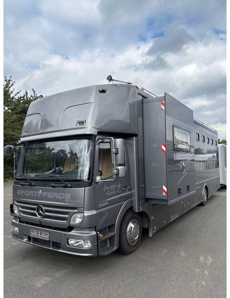 Mercedes-Benz Atego 1529 - Horse transporter - Коневоз: фото 1 Mercedes-Benz Atego 1529 - Horse transporter - Коневоз: фото 1