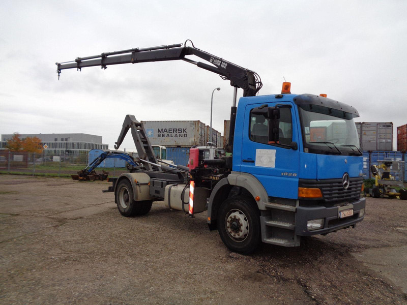 Mercedes-Benz Atego 1828 Hook lift truck + Crane Hiab 102 - Крюковой мультилифт, Автоманипулятор: фото 2 Mercedes-Benz Atego 1828 Hook lift truck + Crane Hiab 102 - Крюковой мультилифт, Автоманипулятор: фото 2