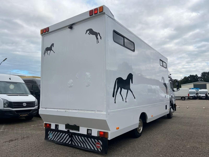 Mercedes-Benz Atego 823 - Horse transporter - Коневоз: фото 3 Mercedes-Benz Atego 823 - Horse transporter - Коневоз: фото 3