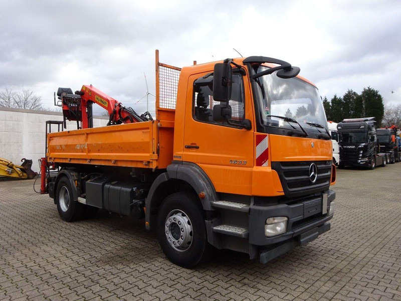 Самосвал, Автоманипулятор Mercedes-Benz Axor 1833 - 2 way tipper+crane: фото 13 Самосвал, Автоманипулятор Mercedes-Benz Axor 1833 - 2 way tipper+crane: фото 13