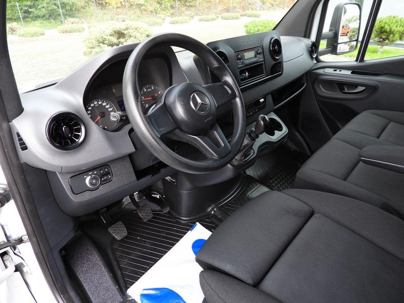 Mercedes-Benz SPRINTER 316 PLANDEKA 10 PALET BLIŹNIACZE KOŁA KLIMATYZACJA 165 - Тентованный фургон: фото 2 Mercedes-Benz SPRINTER 316 PLANDEKA 10 PALET BLIŹNIACZE KOŁA KLIMATYZACJA 165 - Тентованный фургон: фото 2