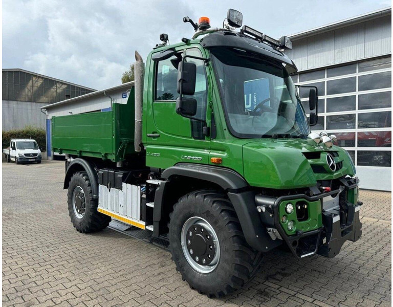 Mercedes-Benz Unimog U430 4x4 Tipper - Самосвал: фото 3 Mercedes-Benz Unimog U430 4x4 Tipper - Самосвал: фото 3