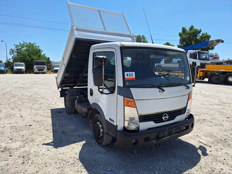 Nissan Cabstar 2,5 TDi - 3 sided Tipper - Малотоннажный самосвал: фото 1 Nissan Cabstar 2,5 TDi - 3 sided Tipper - Малотоннажный самосвал: фото 1