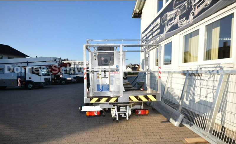 Nissan NT400 Cabstar Klaas Theo Emelőkosaras 25m - Грузовик с подъемником: фото 5 Nissan NT400 Cabstar Klaas Theo Emelőkosaras 25m - Грузовик с подъемником: фото 5