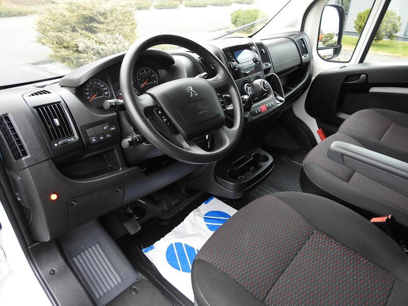Peugeot BOXER KONTENER WINDA 8 PALET TEMPOMAT KLIMATYZACJA 140KM [ V050 - Фургон с закрытым кузовом: фото 2 Peugeot BOXER KONTENER WINDA 8 PALET TEMPOMAT KLIMATYZACJA 140KM [ V050 - Фургон с закрытым кузовом: фото 2