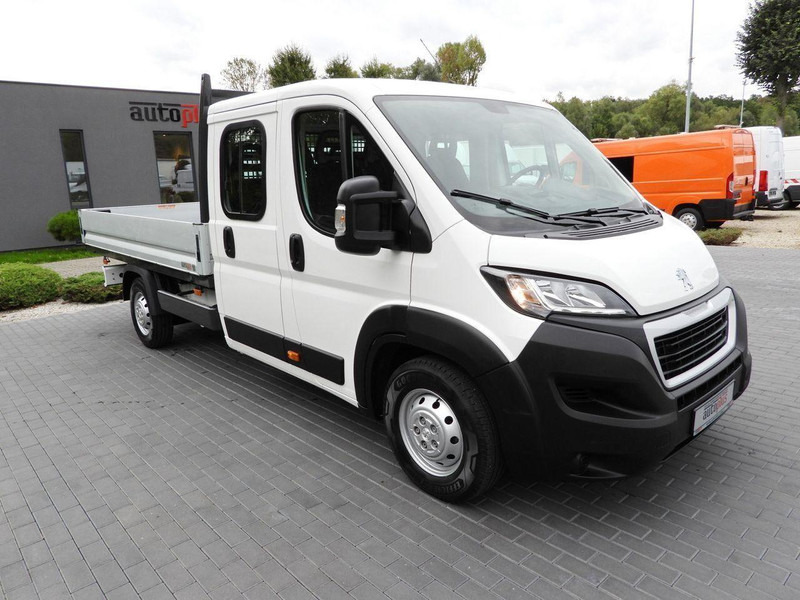Peugeot BOXER SKRZYNIA PODWÓJNA KABINA DOKA 7 MIEJSC TEMPOMAT KLIMATYZAC - Малотоннажный бортовой грузовик, Грузопассажирский фургон: фото 4 Peugeot BOXER SKRZYNIA PODWÓJNA KABINA DOKA 7 MIEJSC TEMPOMAT KLIMATYZAC - Малотоннажный бортовой грузовик, Грузопассажирский фургон: фото 4