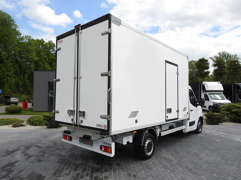 Renault MASTER NOWY CHŁODNIA KONTENER -10*C 8 PALET TEMPOMAT KLIMATYZACJ - Фургон-рефрижератор: фото 3 Renault MASTER NOWY CHŁODNIA KONTENER -10*C 8 PALET TEMPOMAT KLIMATYZACJ - Фургон-рефрижератор: фото 3