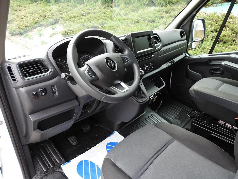 Renault MASTER PLANDEKA 10 PALET WEBASTO TEMPOMAT NAWIGACJA KLIMATYZACJA - Грузовик с закрытым кузовом: фото 2 Renault MASTER PLANDEKA 10 PALET WEBASTO TEMPOMAT NAWIGACJA KLIMATYZACJA - Грузовик с закрытым кузовом: фото 2