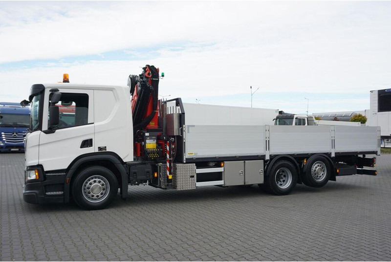 Scania P 410 / 6 X 2 / SKRZYNIOWY + HDS / PALFINGER PK 24 001 / OŚ SKRĘ - Грузовик бортовой/ Платформа, Автоманипулятор: фото 3 Scania P 410 / 6 X 2 / SKRZYNIOWY + HDS / PALFINGER PK 24 001 / OŚ SKRĘ - Грузовик бортовой/ Платформа, Автоманипулятор: фото 3