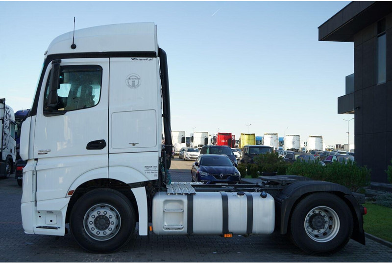 Тягач Mercedes-Benz ACTROS 1842: фото 6 Тягач Mercedes-Benz ACTROS 1842: фото 6