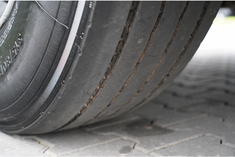 Тягач Mercedes-Benz ACTROS 1845 / HYDRAULIKA / NISKA KABINA / EURO 6 /: фото 18 Тягач Mercedes-Benz ACTROS 1845 / HYDRAULIKA / NISKA KABINA / EURO 6 /: фото 18