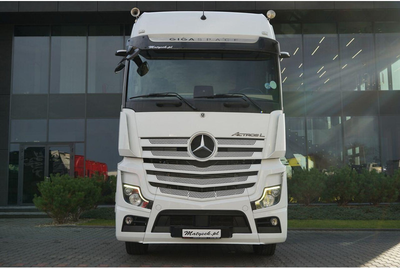 Mercedes-Benz ACTROS L 1851 / GIGA SPACE / RETARDER / 2022 R - Тягач: фото 3 Mercedes-Benz ACTROS L 1851 / GIGA SPACE / RETARDER / 2022 R - Тягач: фото 3