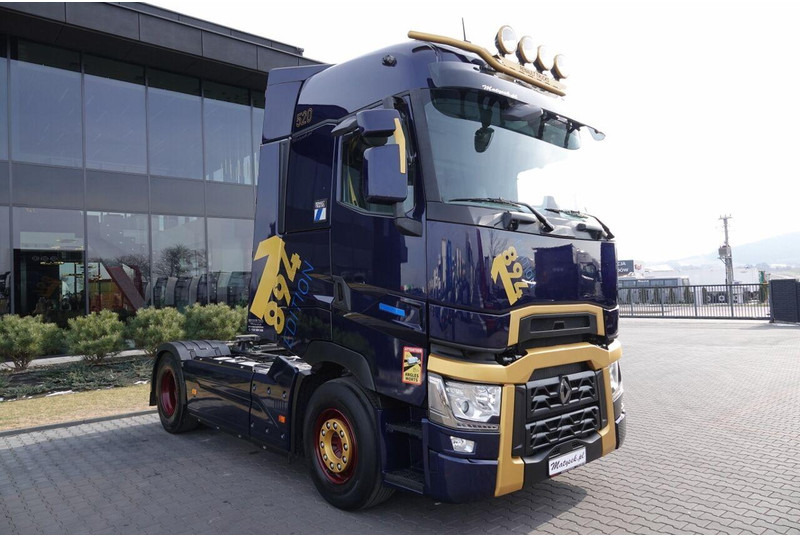 Renault T 520 / EDYCJA LIMITOWANA - 1894 / FULL AIRMATIC / I-PARK COOL / - Тягач: фото 4 Renault T 520 / EDYCJA LIMITOWANA - 1894 / FULL AIRMATIC / I-PARK COOL / - Тягач: фото 4