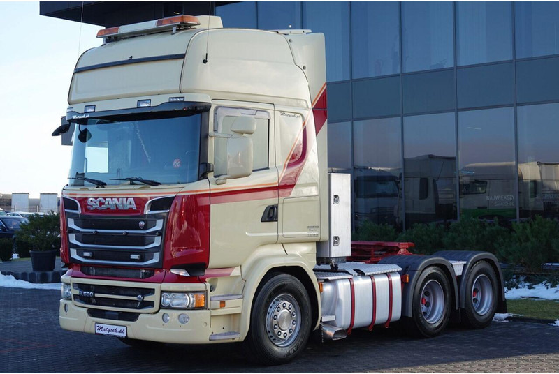 Scania R 580 / V8 / 6x4 / DMC: 95.000 KG / I-PARK COOL/ OPTICRUISE / 3 - Тягач: фото 3 Scania R 580 / V8 / 6x4 / DMC: 95.000 KG / I-PARK COOL/ OPTICRUISE / 3 - Тягач: фото 3