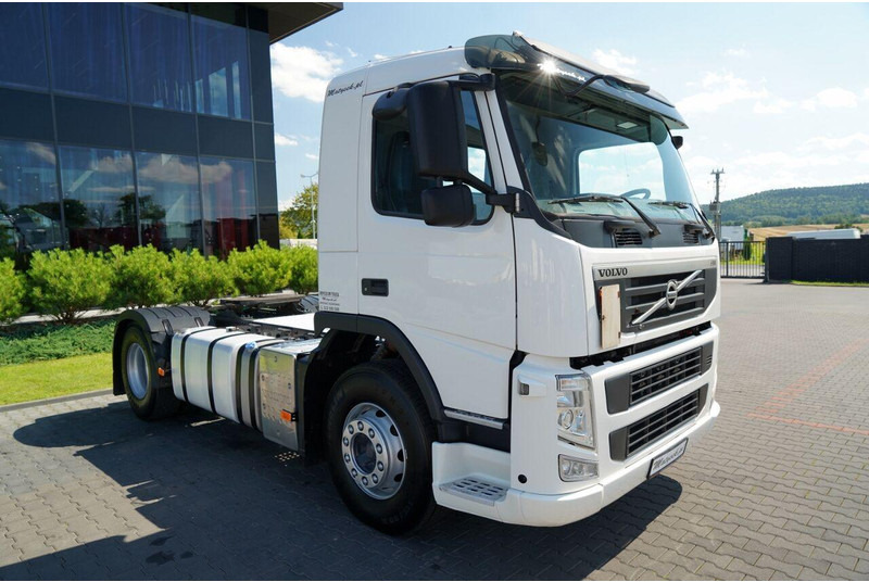 Volvo FM 380 / PEŁNY ADR / NISKA KABINA / DZIENNA KABINA / SPROWADZONY - Тягач: фото 2 Volvo FM 380 / PEŁNY ADR / NISKA KABINA / DZIENNA KABINA / SPROWADZONY - Тягач: фото 2