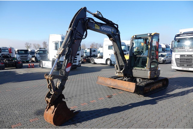 Volvo ECR58D - Мини-экскаватор: фото 2 Volvo ECR58D - Мини-экскаватор: фото 2