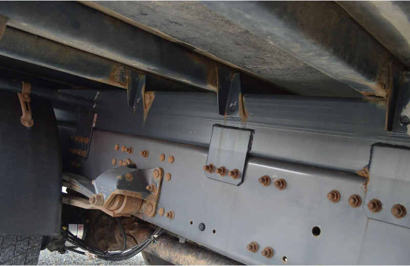 Volvo FE 18.320 FLATBED CRANE - Грузовик бортовой/ Платформа, Автоманипулятор: фото 5 Volvo FE 18.320 FLATBED CRANE - Грузовик бортовой/ Платформа, Автоманипулятор: фото 5