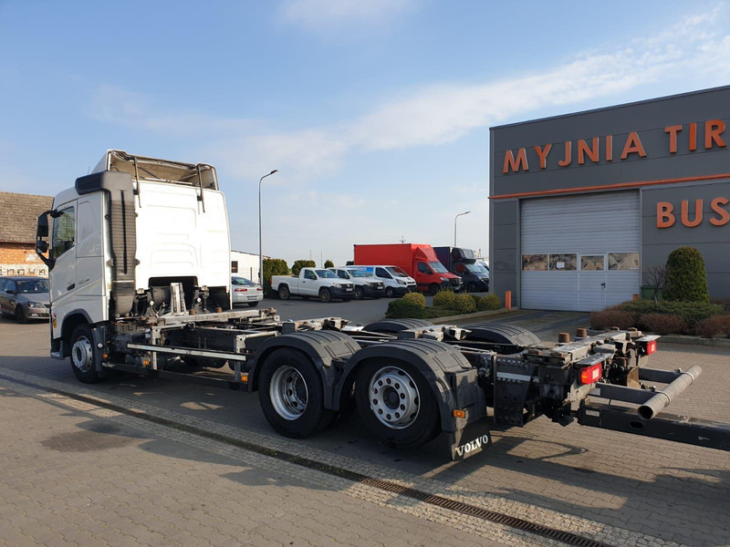 Volvo FH 460 EURO 6 BDF SWAP CHASSIS + TRAILER FLIEGL TWP180 - Грузовик-шасси: фото 3 Volvo FH 460 EURO 6 BDF SWAP CHASSIS + TRAILER FLIEGL TWP180 - Грузовик-шасси: фото 3