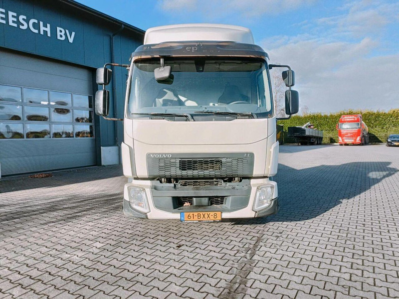 Volvo FL210 - Platform truck - Грузовик бортовой/ Платформа: фото 4 Volvo FL210 - Platform truck - Грузовик бортовой/ Платформа: фото 4