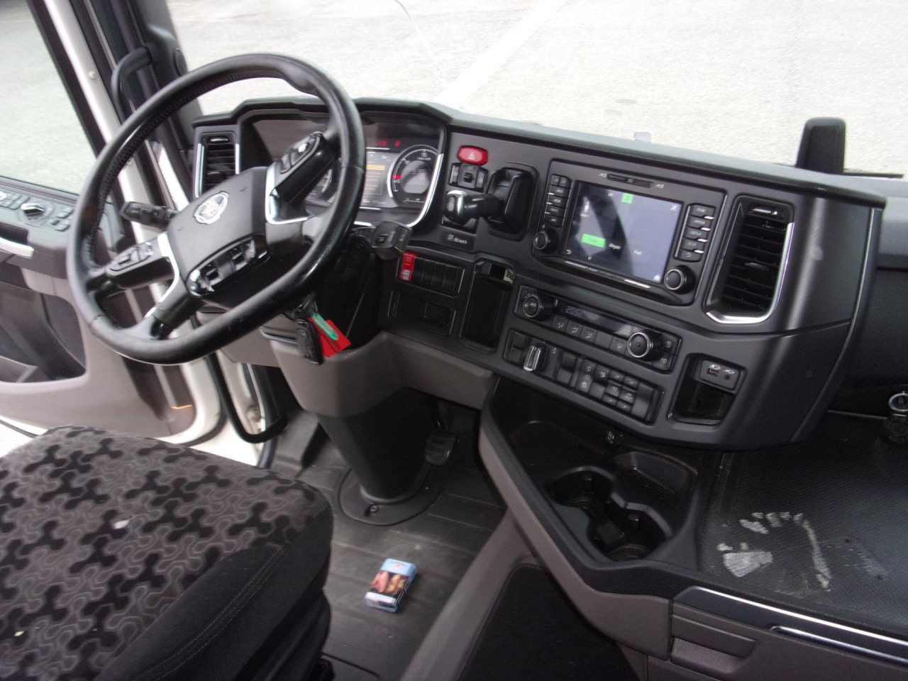 SCANIA R 410 A4x2NA - Тягач: фото 4 SCANIA R 410 A4x2NA - Тягач: фото 4